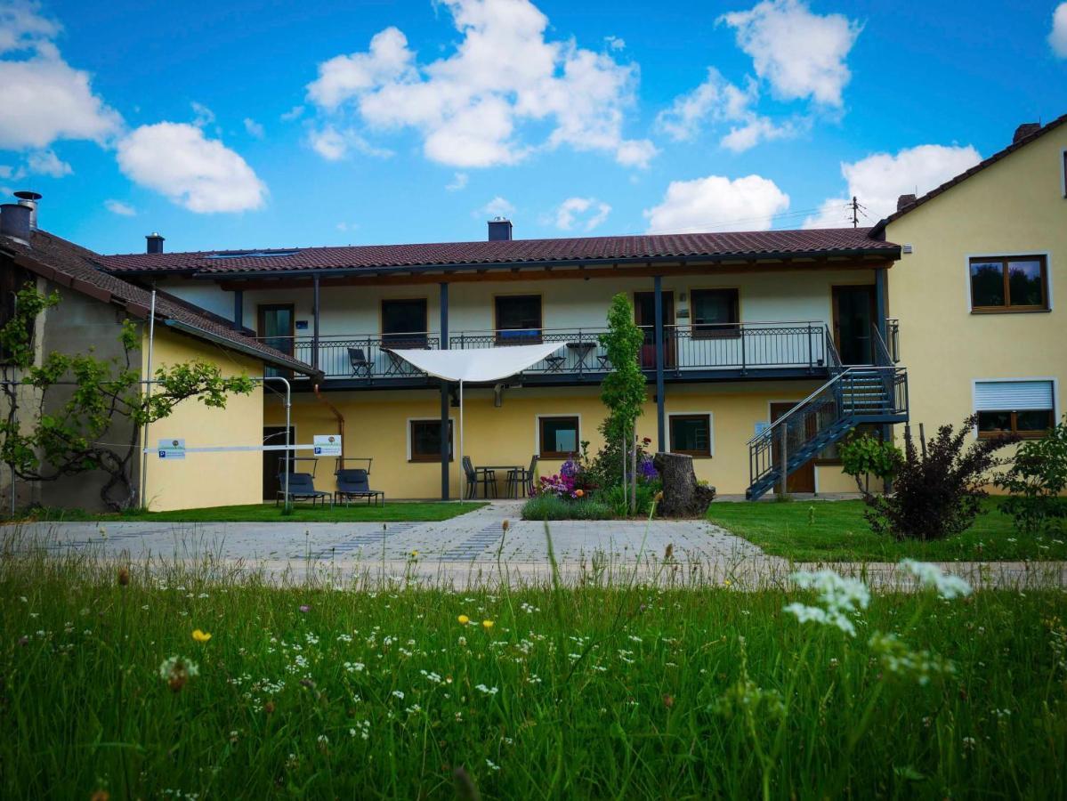 Preuschens Hof Apartment Egloffstein Exterior photo